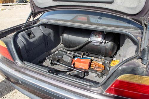 1996 BMW 750i V12 E38 till salu (bild 87 av 153)