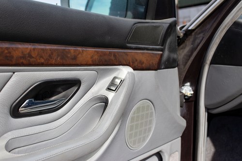 1996 BMW 750i V12 E38 till salu (bild 85 av 153)