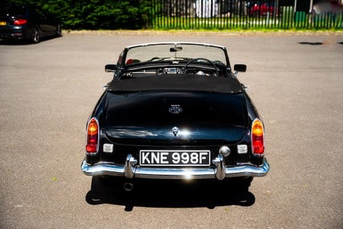 1968 MG MGC For Sale (picture 5 of 131)