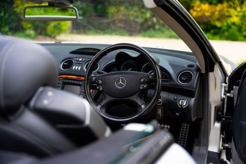 2004 Mercedes-Benz SL500 R230 zum Verkauf (Bild 40 von 160)