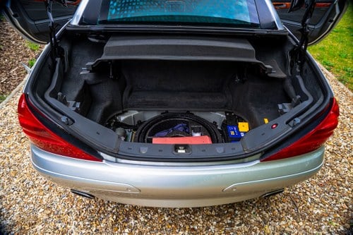 2004 Mercedes-Benz SL500 R230 zum Verkauf (Bild 90 von 160)
