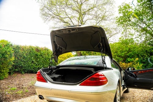 2004 Mercedes-Benz SL500 R230 zum Verkauf (Bild 92 von 160)