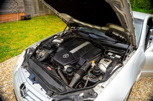 2004 Mercedes-Benz SL500 R230 zum Verkauf (Bild 111 von 160)