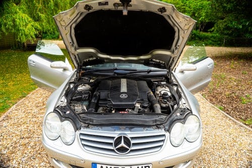 2004 Mercedes-Benz SL500 R230 zum Verkauf (Bild 122 von 160)