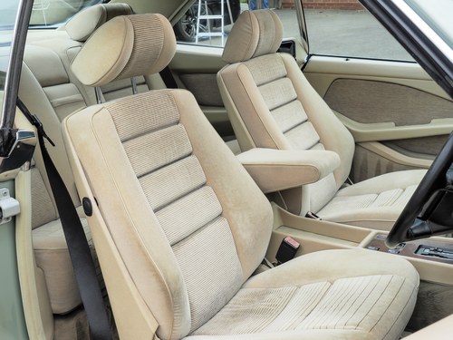 1987 Mercedes-Benz 500SEC C126 zum Verkauf (Bild 31 von 140)