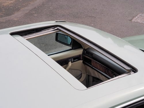 1987 Mercedes-Benz 500SEC C126 zum Verkauf (Bild 60 von 140)