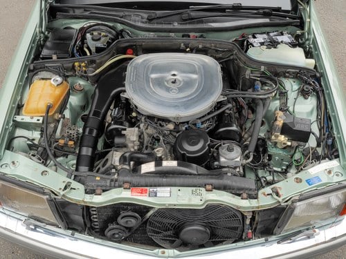 1987 Mercedes-Benz 500SEC C126 zum Verkauf (Bild 81 von 140)