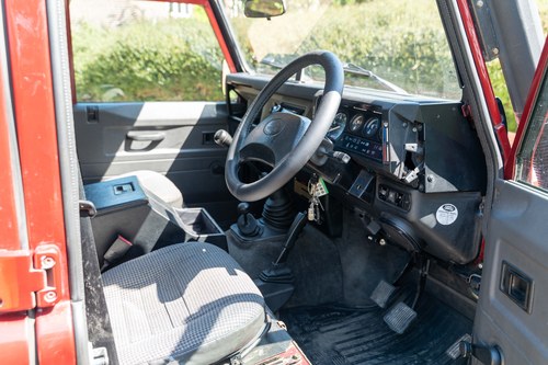 1995 Land Rover Defender 110 zum Verkauf (Bild 27 von 107)