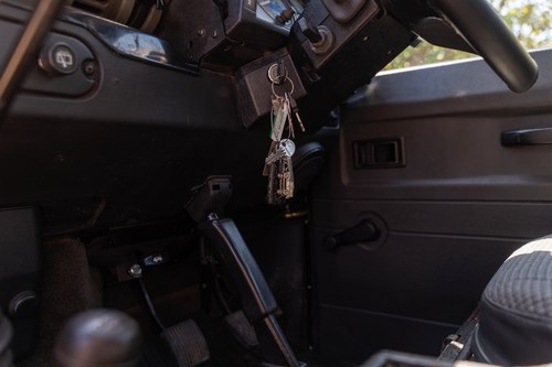 1995 Land Rover Defender 110 zum Verkauf (Bild 35 von 107)