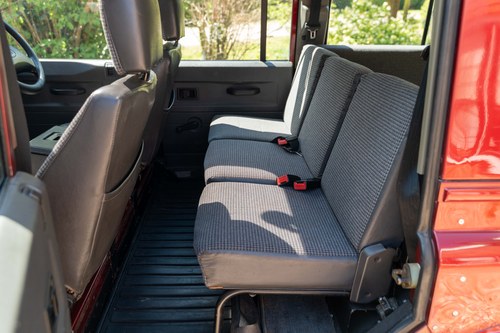 1995 Land Rover Defender 110 zum Verkauf (Bild 37 von 107)