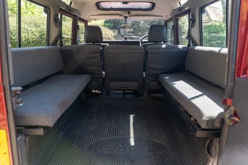 1995 Land Rover Defender 110 zum Verkauf (Bild 39 von 107)