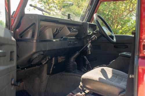 1995 Land Rover Defender 110 zum Verkauf (Bild 45 von 107)