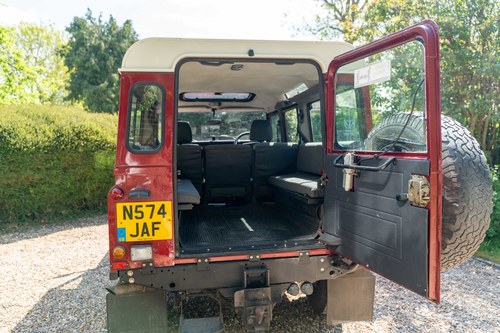 1995 Land Rover Defender 110 zum Verkauf (Bild 49 von 107)