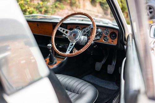 1974 Triumph Stag 3.0 Convertible till salu (bild 14 av 91)
