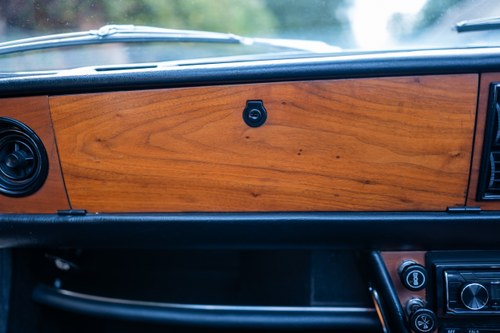 1974 Triumph Stag 3.0 Convertible till salu (bild 15 av 91)