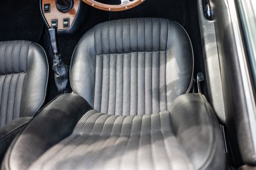 1974 Triumph Stag 3.0 Convertible till salu (bild 20 av 91)