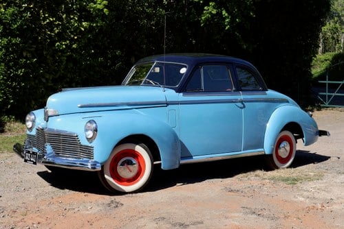 1942 Studebaker Champion DeLuxe 'Double Dater' à vendre (picture 3 of 293)