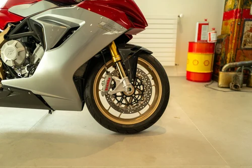 2012 MV Agusta F3 Serie Oro till salu (bild 15 av 48)