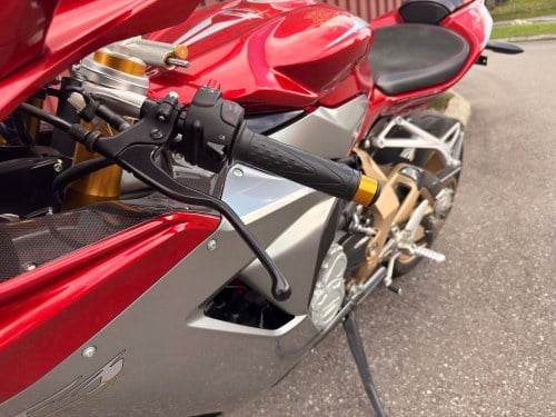 2012 MV Agusta F3 Serie Oro till salu (bild 35 av 48)