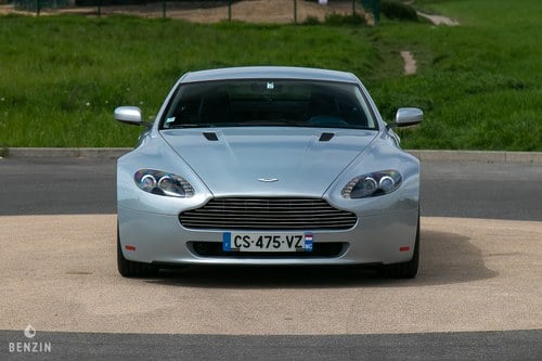 2007 Aston Martin V8 Vantage till salu (bild 2 av 137)