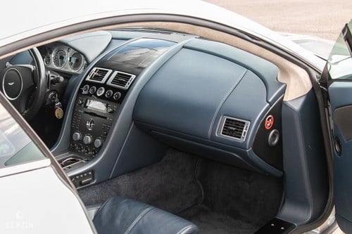 2007 Aston Martin V8 Vantage till salu (bild 38 av 137)