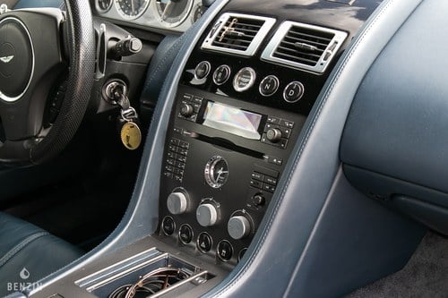 2007 Aston Martin V8 Vantage till salu (bild 66 av 137)