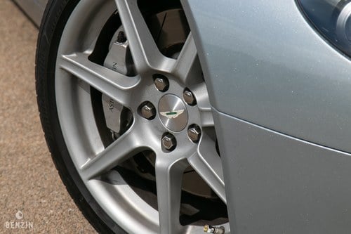 2007 Aston Martin V8 Vantage till salu (bild 73 av 137)