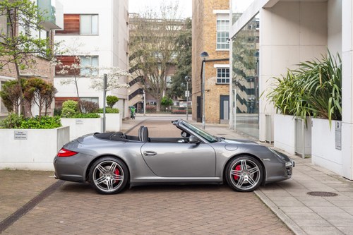 2009 Porsche 911 Carrera 4S Cabriolet 997.2 Manual For Sale (picture 16 of 146)