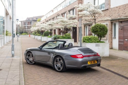 2009 Porsche 911 Carrera 4S Cabriolet 997.2 Manual For Sale (picture 2 of 146)
