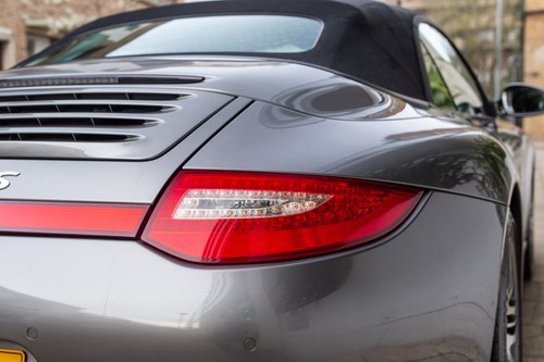 2009 Porsche 911 Carrera 4S Cabriolet 997.2 Manual For Sale (picture 90 of 146)