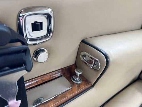 1970 Bentley T1 Mulliner Pard Ward Two Door Saloon à vendre (picture 36 of 165)