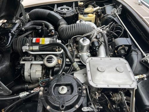 1970 Bentley T1 Mulliner Pard Ward Two Door Saloon à vendre (picture 48 of 165)