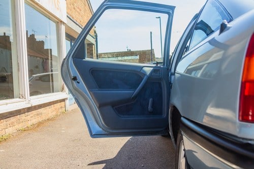 1991 Vauxhall Cavalier 1.6GL Mk3 For Sale (picture 63 of 184)