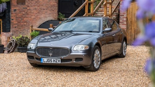 2005 Maserati Quattroporte V 4.2L till salu (bild 2 av 255)