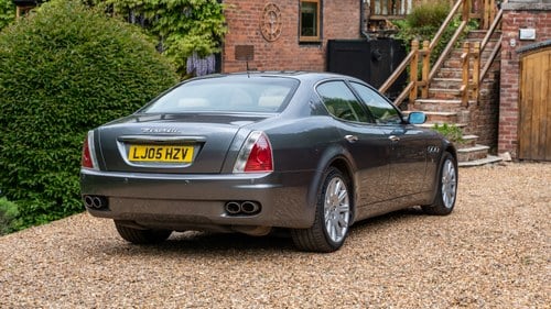 2005 Maserati Quattroporte V 4.2L till salu (bild 6 av 255)