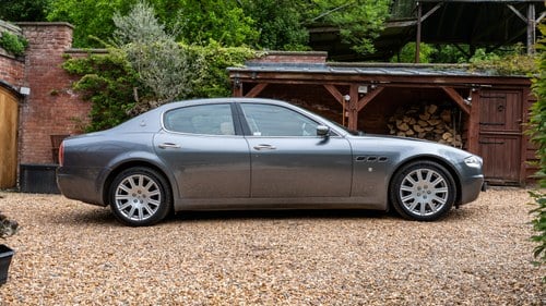 2005 Maserati Quattroporte V 4.2L till salu (bild 8 av 255)