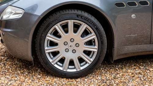 2005 Maserati Quattroporte V 4.2L till salu (bild 9 av 255)
