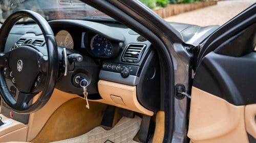 2005 Maserati Quattroporte V 4.2L till salu (bild 17 av 255)