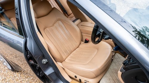 2005 Maserati Quattroporte V 4.2L till salu (bild 86 av 255)