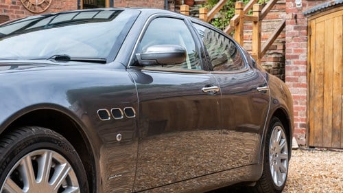 2005 Maserati Quattroporte V 4.2L till salu (bild 175 av 255)