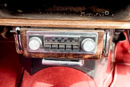 1969 Daimler 250 V8 till salu (bild 72 av 168)