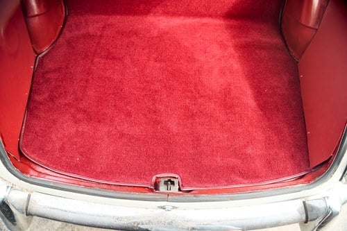 1969 Daimler 250 V8 till salu (bild 86 av 168)