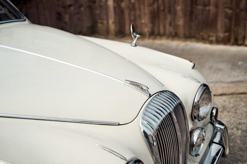 1969 Daimler 250 V8 till salu (bild 118 av 168)