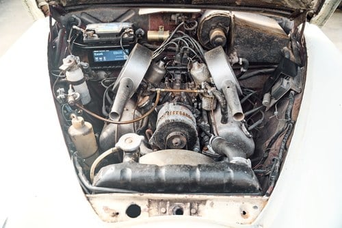 1969 Daimler 250 V8 till salu (bild 141 av 168)