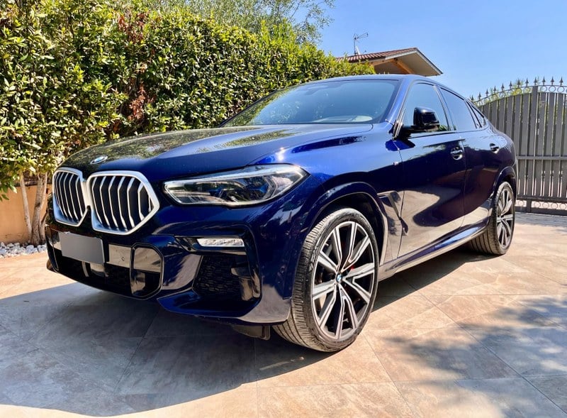 2021 BMW X6 - 1 2021 BMW X6 - 1