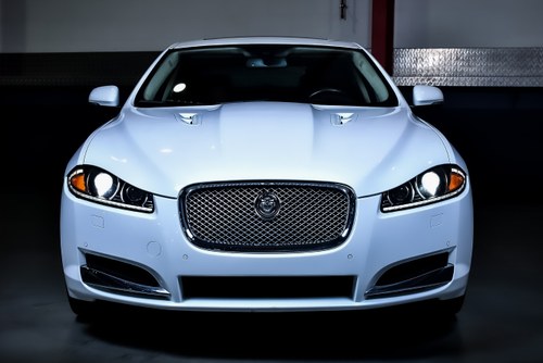 2012 Jaguar XF Saloon 5,0L Supercharged V8 For Sale (picture 4 of 91)