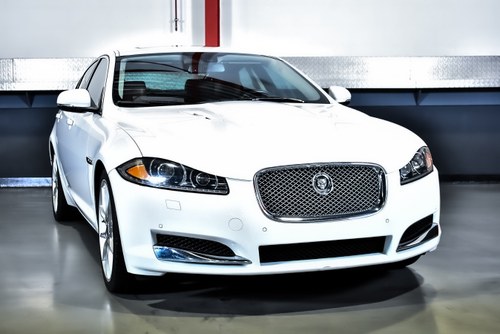 2012 Jaguar XF Saloon 5,0L Supercharged V8 For Sale (picture 9 of 91)