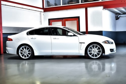 2012 Jaguar XF Saloon 5,0L Supercharged V8 For Sale (picture 16 of 91)