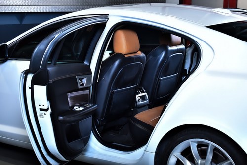 2012 Jaguar XF Saloon 5,0L Supercharged V8 For Sale (picture 45 of 91)