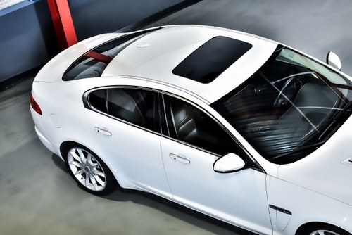 2012 Jaguar XF Saloon 5,0L Supercharged V8 For Sale (picture 70 of 91)